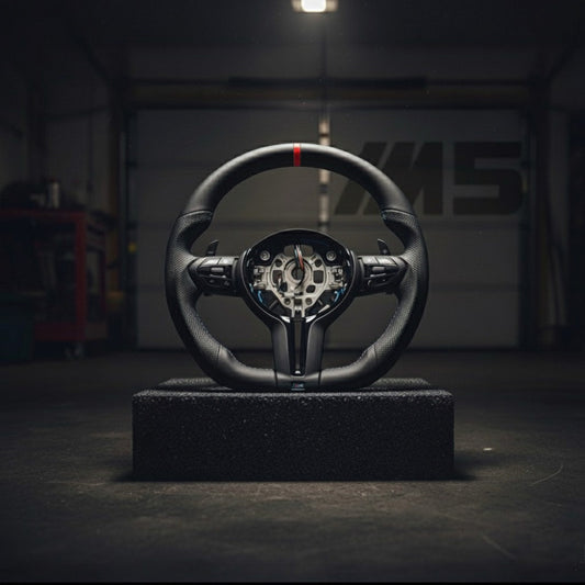 M5-Volant pour BMW M PERFORMANCE cuir perforé + repère central rouge