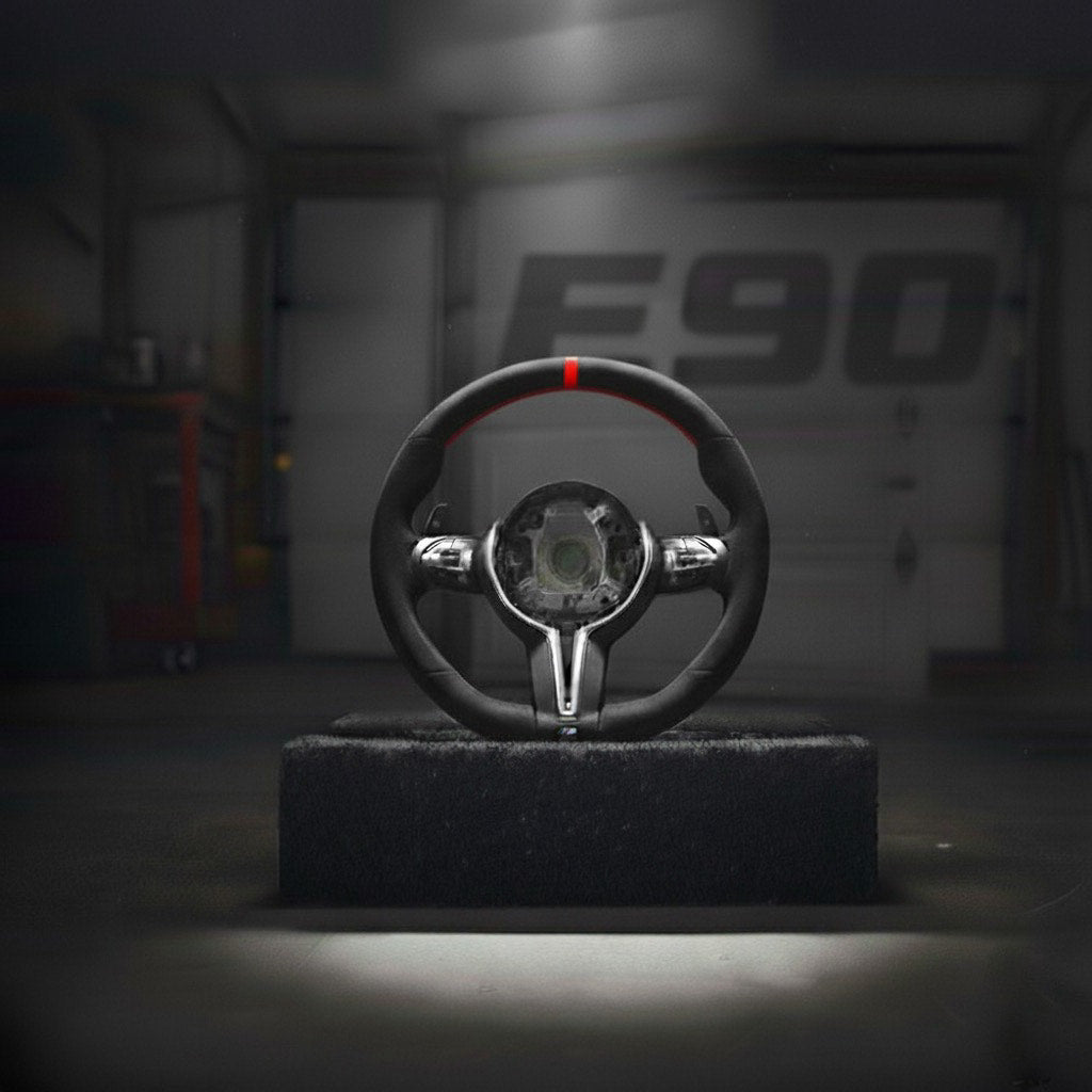 E90- Volant pour BMW cuir et alcantara + repère central rouge
